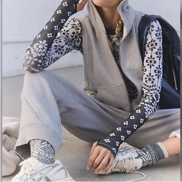 FP Movement Medium Jumpsuit Set Go Onesie Heather Gray pockets hood sleeveless - Picture 5 of 15